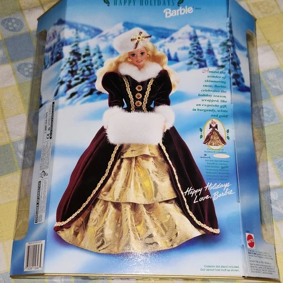 Vintage Happy Holidays Barbie 1996 - Picture 3 of 3